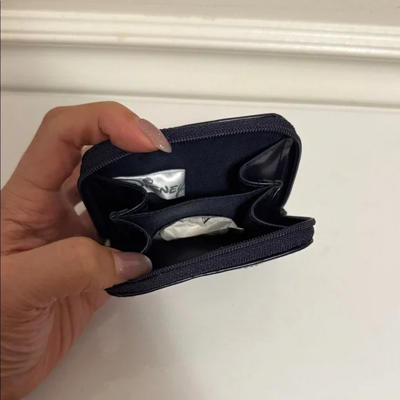 Mickey Mouse Coin Wallet Set - Picture 2 of 5
